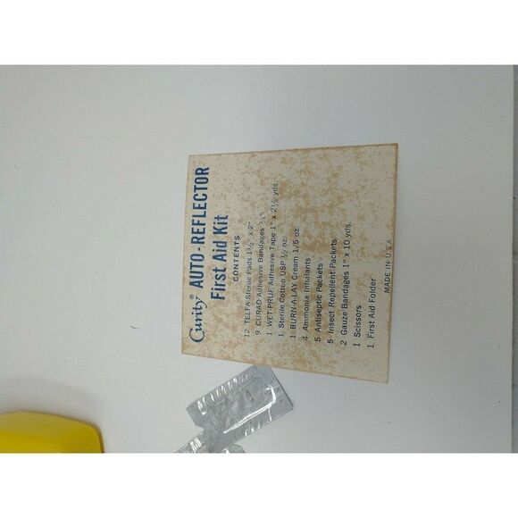 First Aid Kit Vintage - Curity First Aid Auto Reflector Kit. Kendall brand - Picture 5 of 7